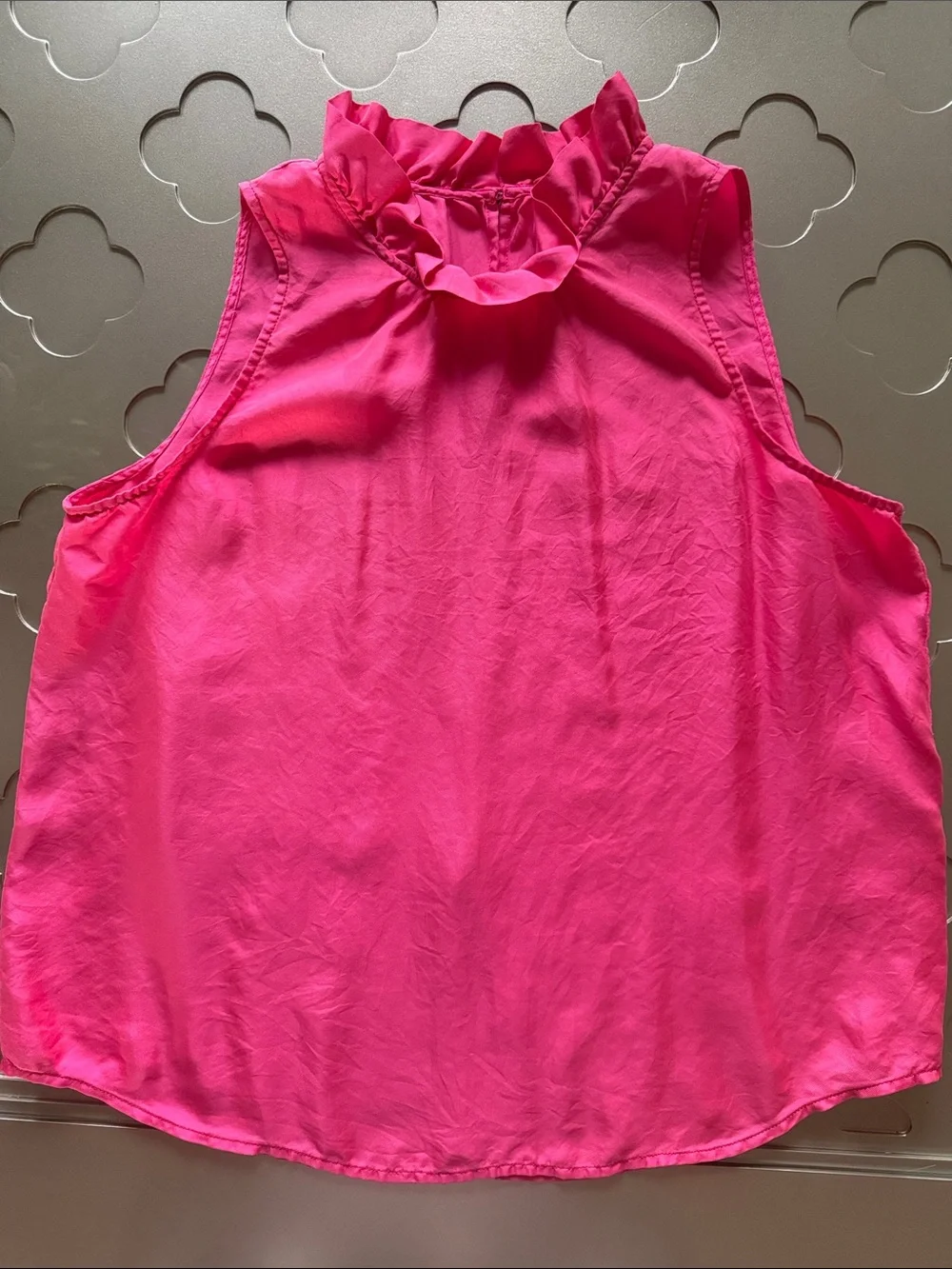 J. CREW 100% Silk Ruffle Mock Neck Sleeveless Blouse Top Pink Size Medium